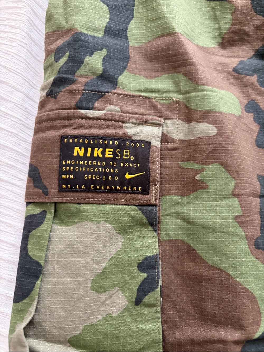 Nike SB Woodland Camo Cargo Pants - Green/Brown/Black - Picture 4 of 6